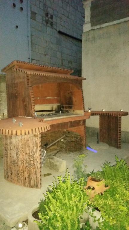 Apartments Mali Raj Vranjic エクステリア 写真