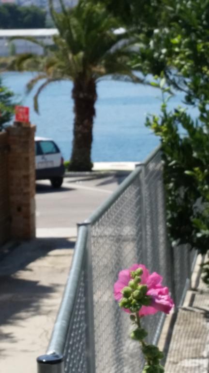 Apartments Mali Raj Vranjic エクステリア 写真