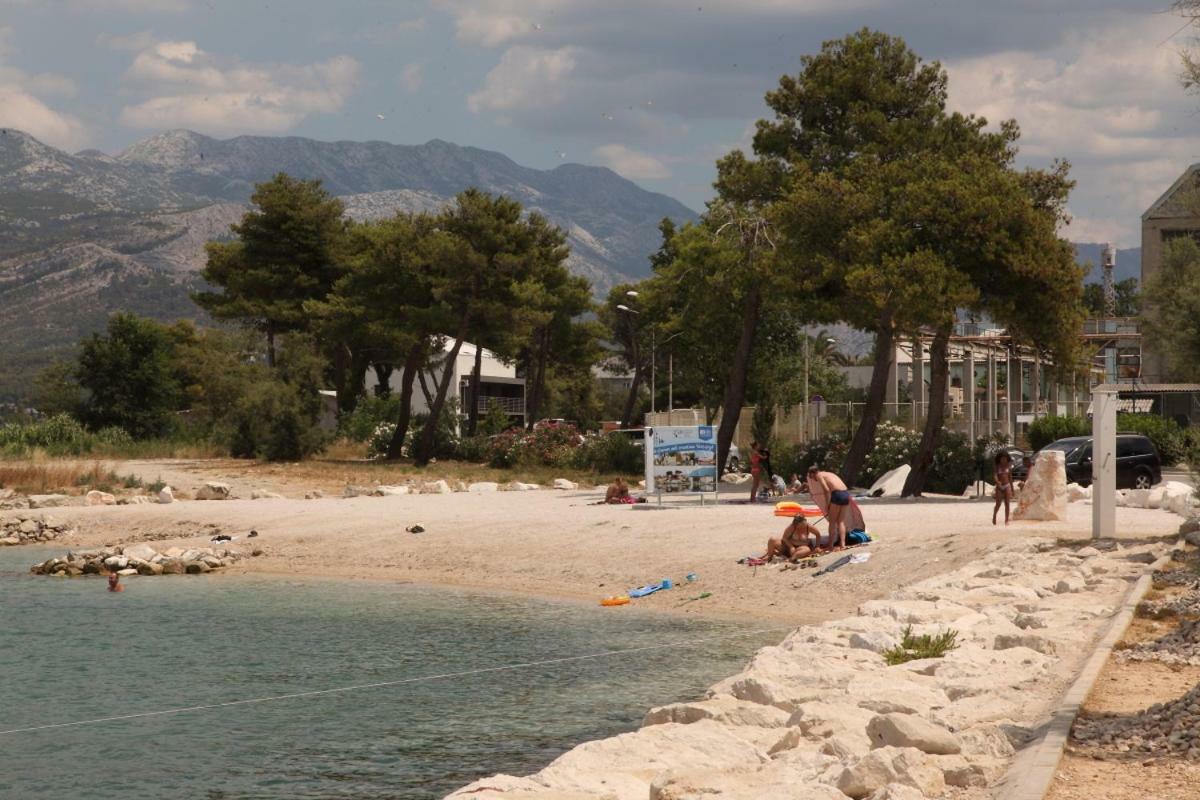 Apartments Mali Raj Vranjic エクステリア 写真