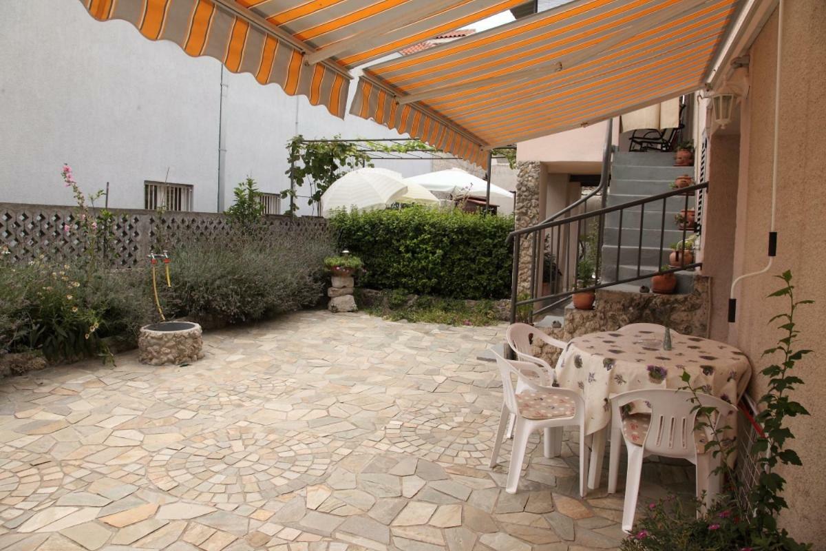 Apartments Mali Raj Vranjic エクステリア 写真
